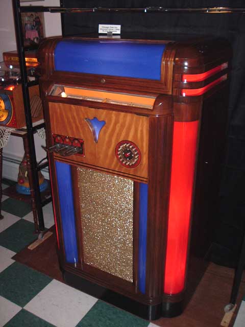W&B Novelty Company Aftermarket Lightup reconditioned Jukeboxes