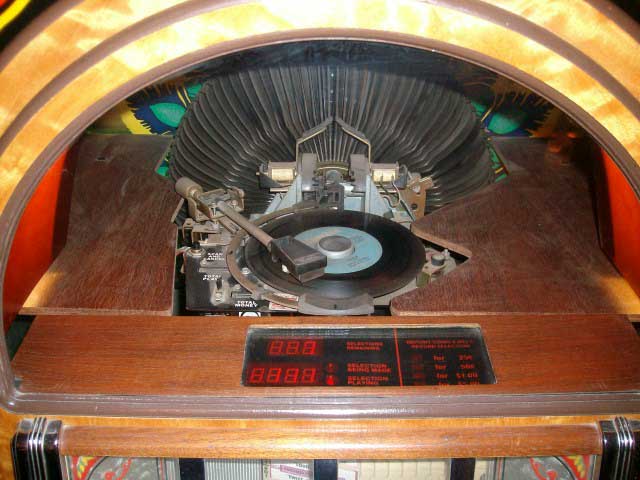 Antique Apparatus Peacock Jukebox