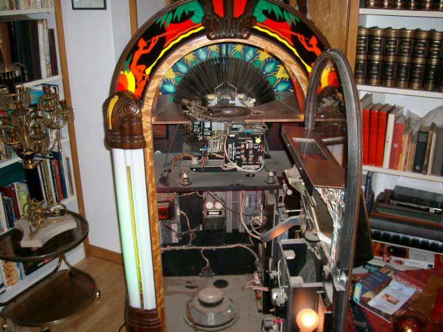 Antique Apparatus Peacock Jukebox
