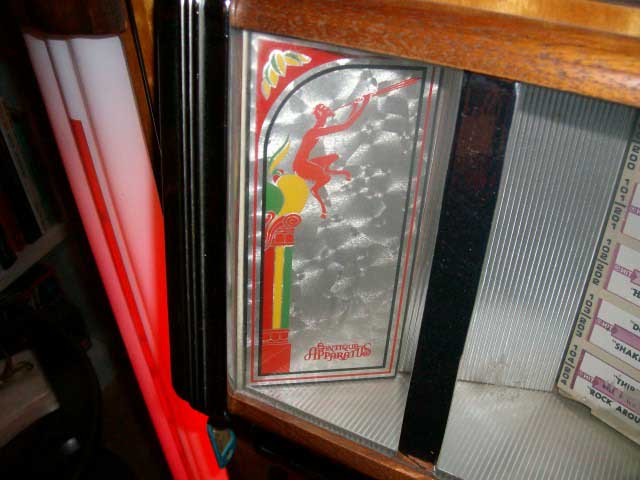 Antique Apparatus Peacock Jukebox