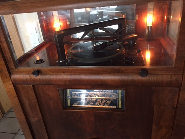 Collacro RC-1 Jukebox Radio Philipps Musikbox