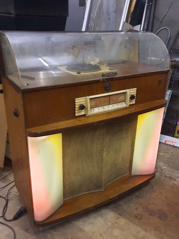 C. van Overloop Jukebox Musikbox