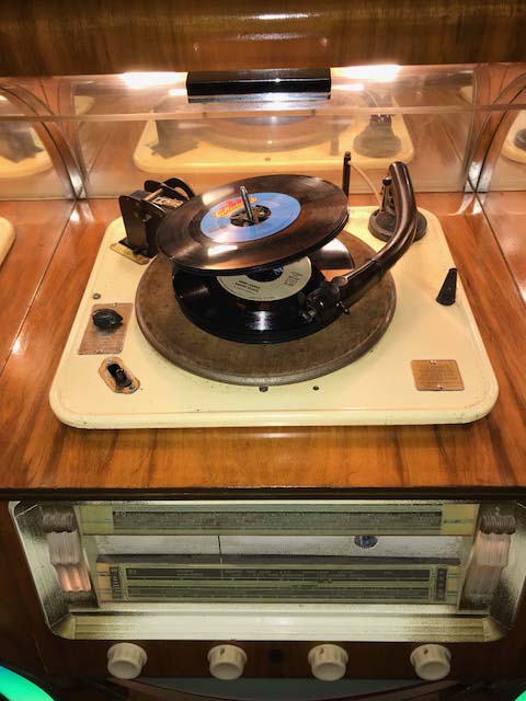 Ultra Garrard Jukebox Musikbox