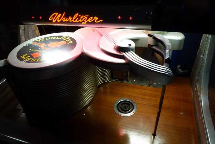 Wurlitzer 1700 Husemann