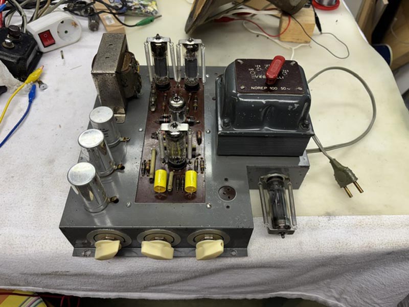 Emaphone 140 amplifier mono amplificateur