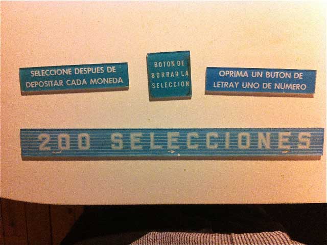 Casa Riojas Wurlitzer 2100 Mexico Jukebox Sinfonola Fonografo