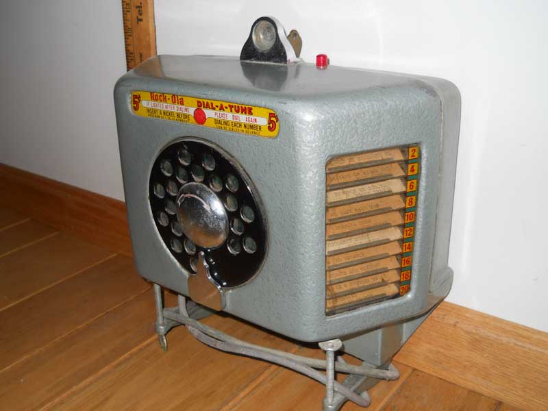 Rock-Ola 1502 Dial-A-Tune