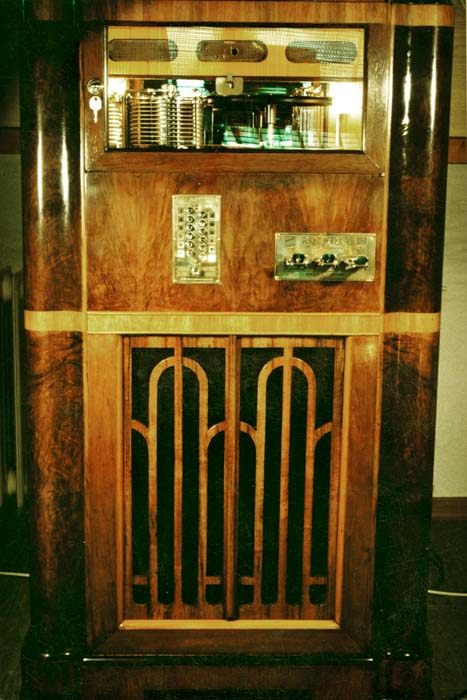 Rock-Ola Model A