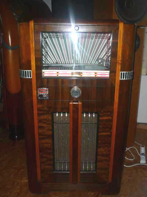 Seeburg Symphonola A Jukebox Musikbox Phonograph