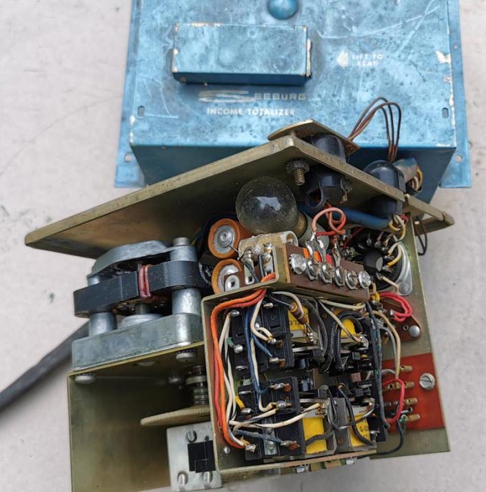 Seeburg Income Totalizer IT3R