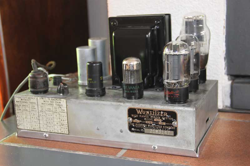 Wurlitzer Auxiliary Amplifier 227
