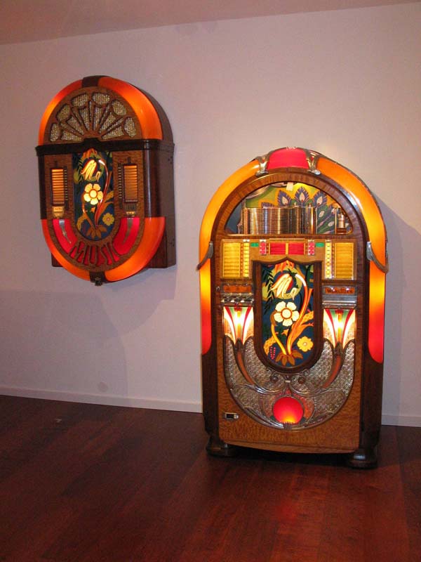 Wurlitzer 850A 580