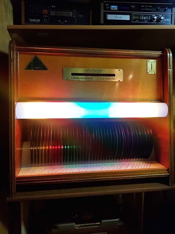 Steinberger Mignon Halbautomat Jukebox Musikbox