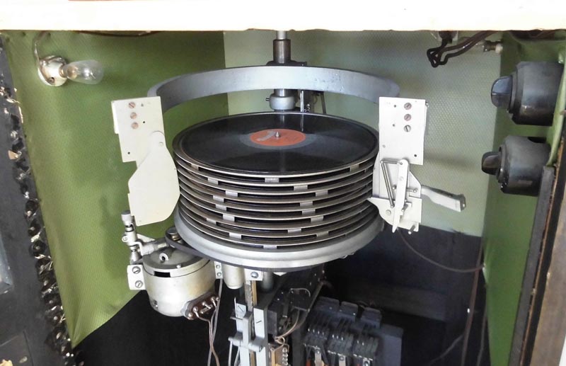 Max Grabs Musikbox Jukebox 